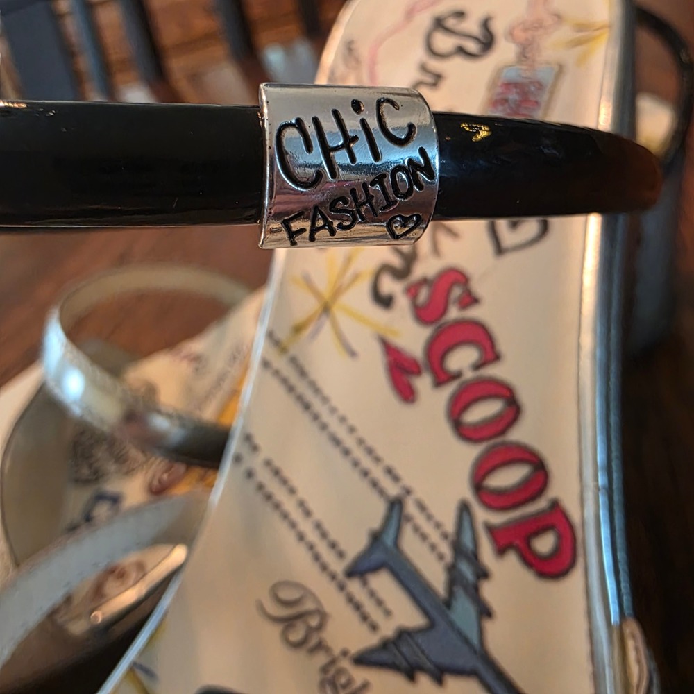 Brighton Harper Wedge Sandals White Silver Black Fashion Scoop Graphic Womens 8M - Picture 2 of 8
